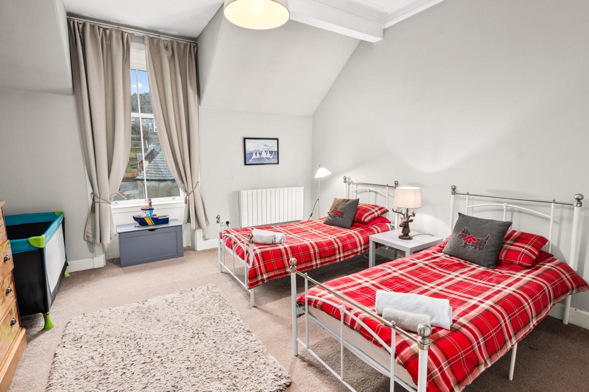 Panoramic Sea Views - Stunning 3Bd Apt & Balcony Oban Eksteriør billede