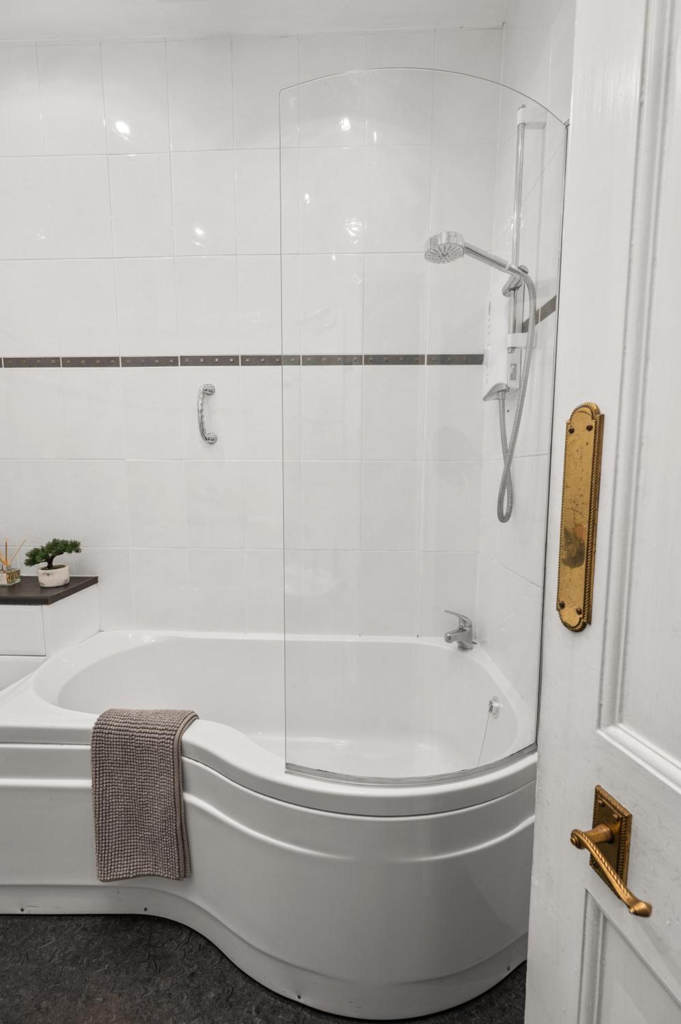 Panoramic Sea Views - Stunning 3Bd Apt & Balcony Oban Eksteriør billede